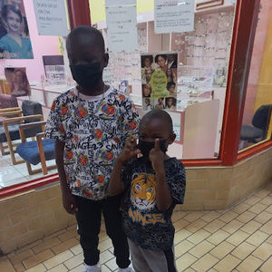 Meet your Posher, Christopher